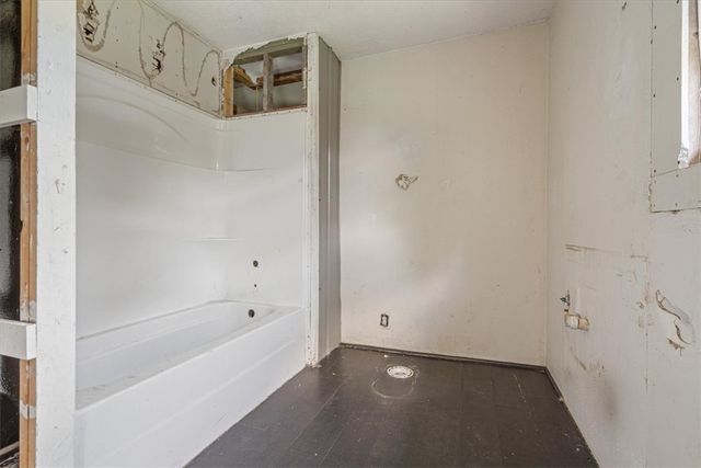 257 & 303 Stoppel Road, Eureka Springs, AR 72632