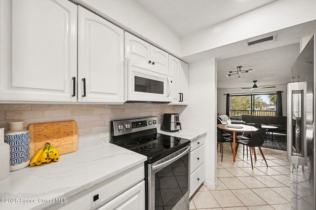 333 S Patrick Drive 30, Satellite Beach, FL 32937