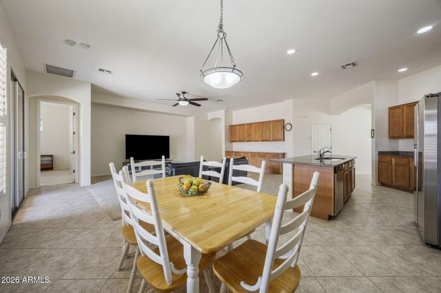 2328 W BLAYLOCK Drive, Phoenix, AZ 85085