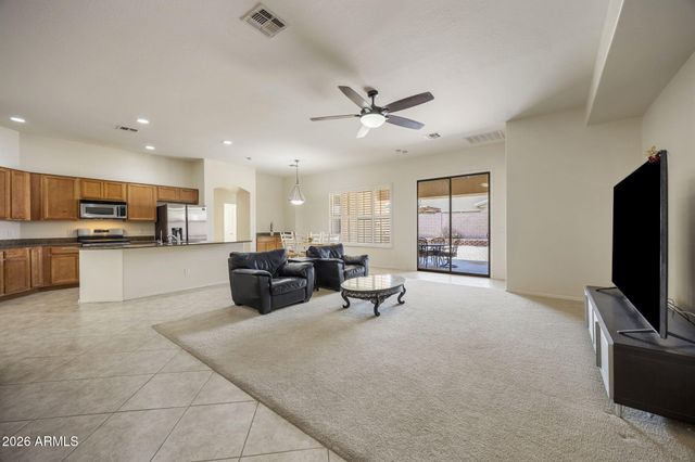 2328 W BLAYLOCK Drive, Phoenix, AZ 85085