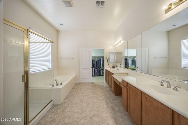 2328 W BLAYLOCK Drive, Phoenix, AZ 85085