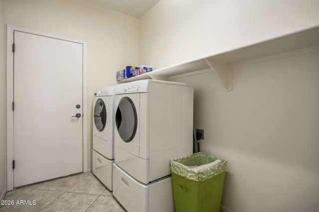 2328 W BLAYLOCK Drive, Phoenix, AZ 85085