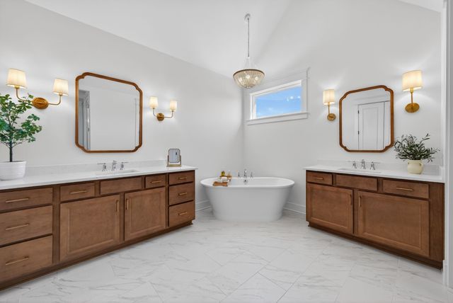 5120 High Park Hill Dr, Arrington, TN 37014