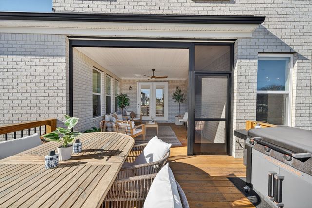 5120 High Park Hill Dr, Arrington, TN 37014