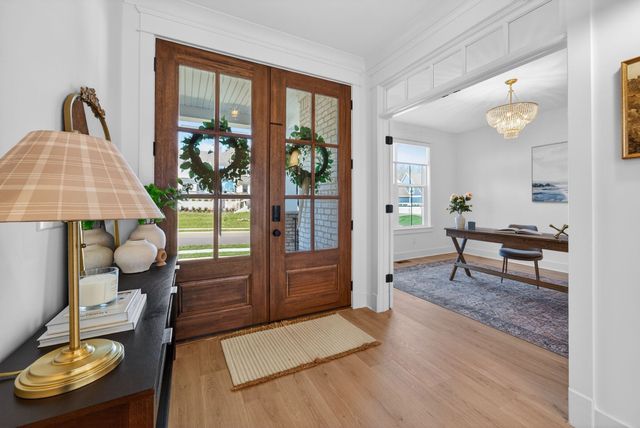 5120 High Park Hill Dr, Arrington, TN 37014