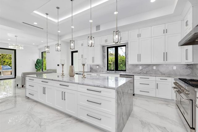 5951 NW 72 Way, Parkland, FL 33067