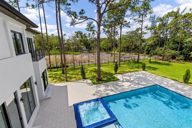 5951 NW 72 Way, Parkland, FL 33067