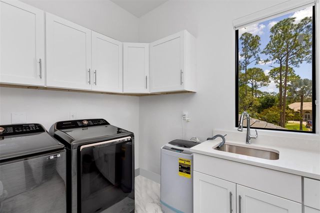 5951 NW 72 Way, Parkland, FL 33067