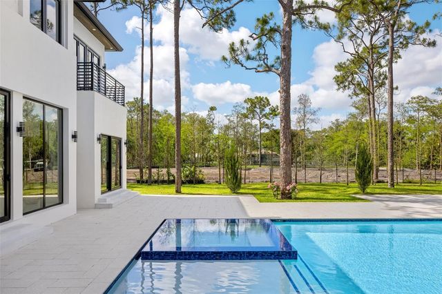 5951 NW 72 Way, Parkland, FL 33067