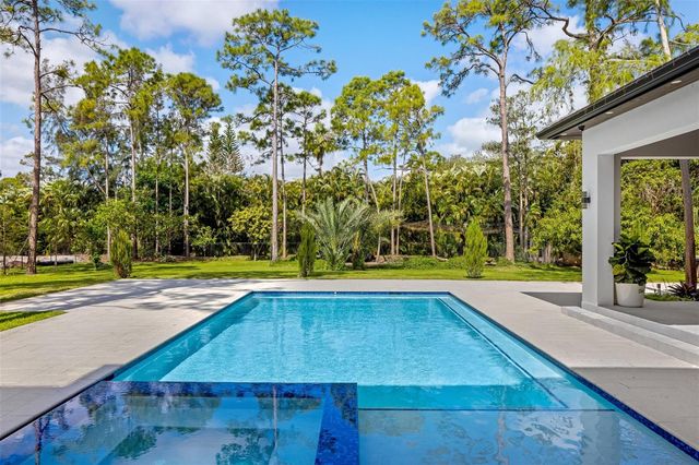 5951 NW 72 Way, Parkland, FL 33067