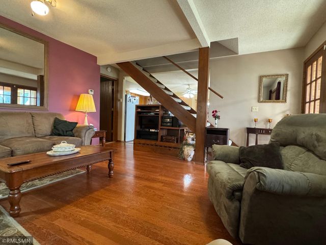 2521 195th Avenue, Mora, MN 55051
