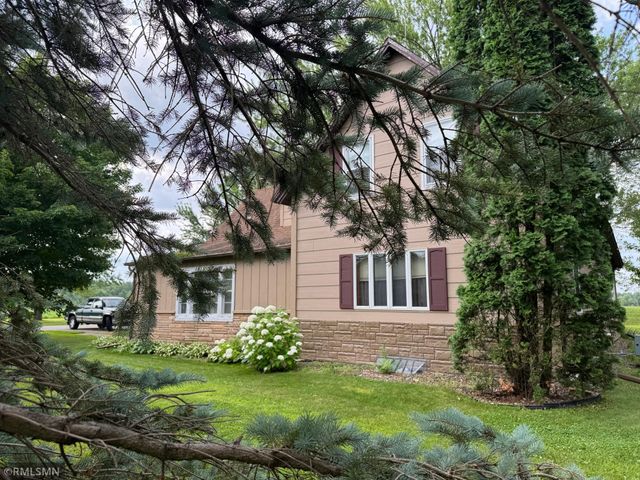 2521 195th Avenue, Mora, MN 55051