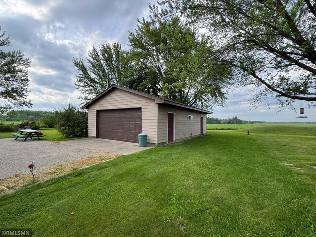 2521 195th Avenue, Mora, MN 55051