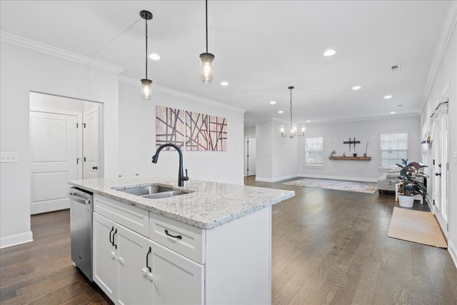 3984 Inlet Loop, Chattanooga, TN 37416