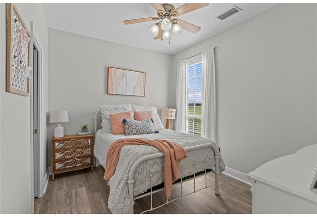 267 Ridge Drive, Headland, AL 36345