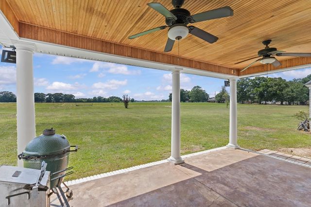 267 Ridge Drive, Headland, AL 36345