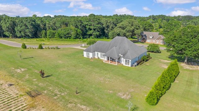 267 Ridge Drive, Headland, AL 36345
