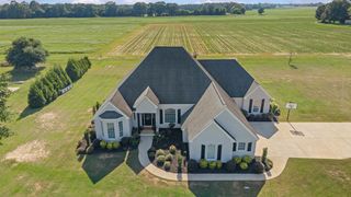 267 Ridge Drive, Headland, AL 36345