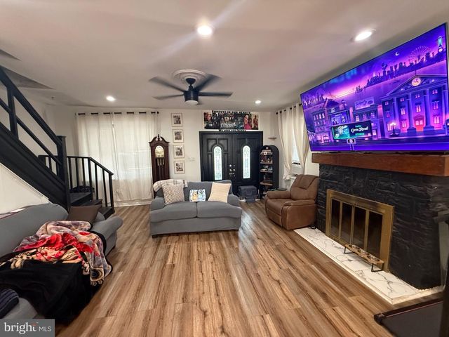 954 CHURCH LN, Lansdowne, PA 19050