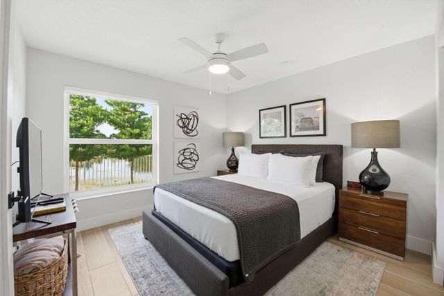 1971 NW 44th Street, Oakland Park, FL 33309