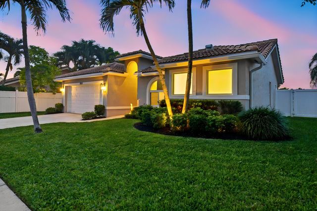 1971 NW 44th Street, Oakland Park, FL 33309