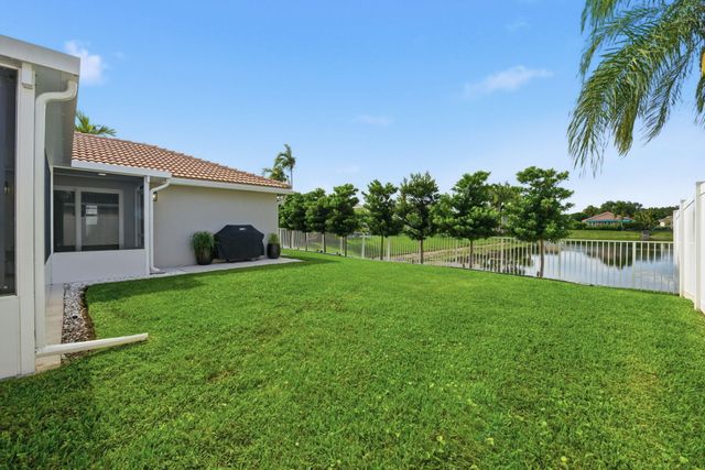 1971 NW 44th Street, Oakland Park, FL 33309