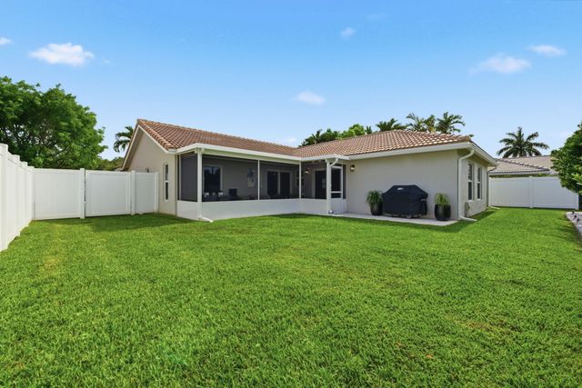 1971 NW 44th Street, Oakland Park, FL 33309