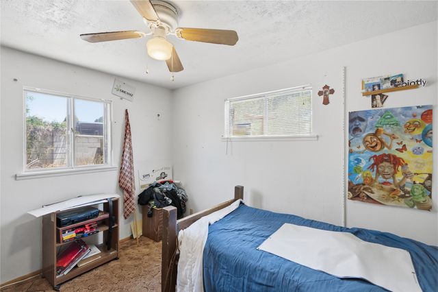 123 Placita De Oro, Santa Fe, NM 87501