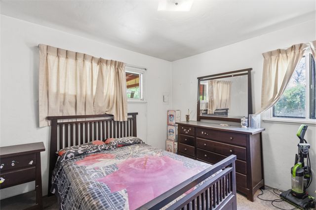 123 Placita De Oro, Santa Fe, NM 87501