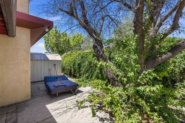 123 Placita De Oro, Santa Fe, NM 87501