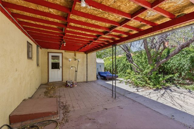 123 Placita De Oro, Santa Fe, NM 87501