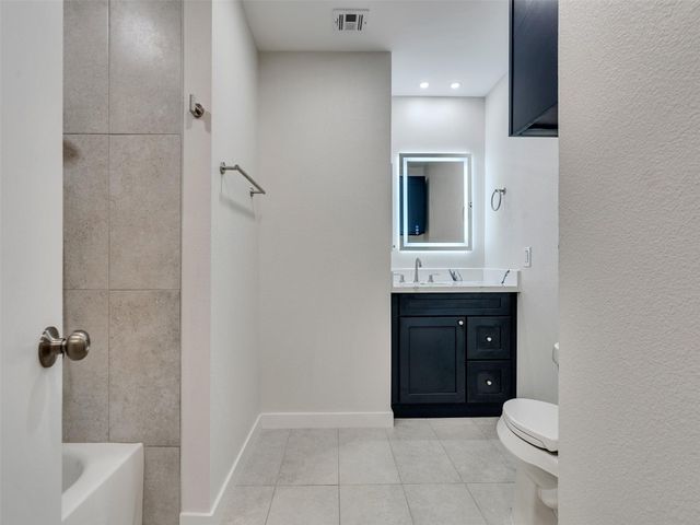 10315 Winding Trail Road, La Porte, TX 77571