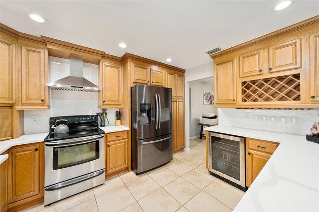 5201 NW 78TH COURT, Ocala, FL 34482