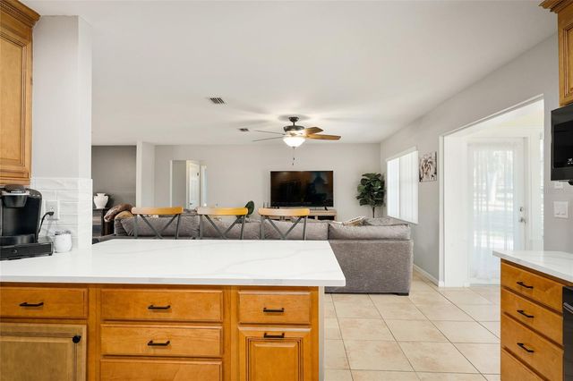 5201 NW 78TH COURT, Ocala, FL 34482