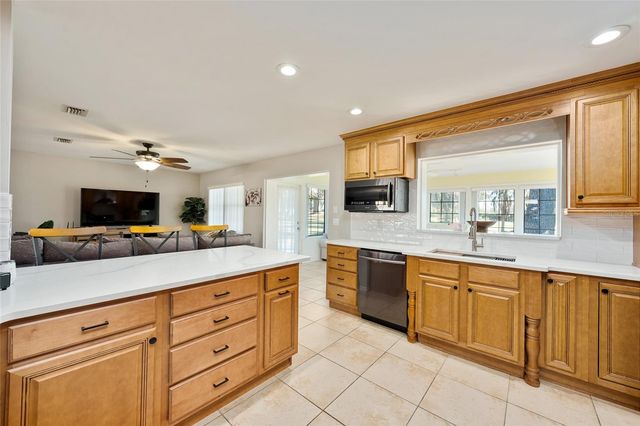 5201 NW 78TH COURT, Ocala, FL 34482