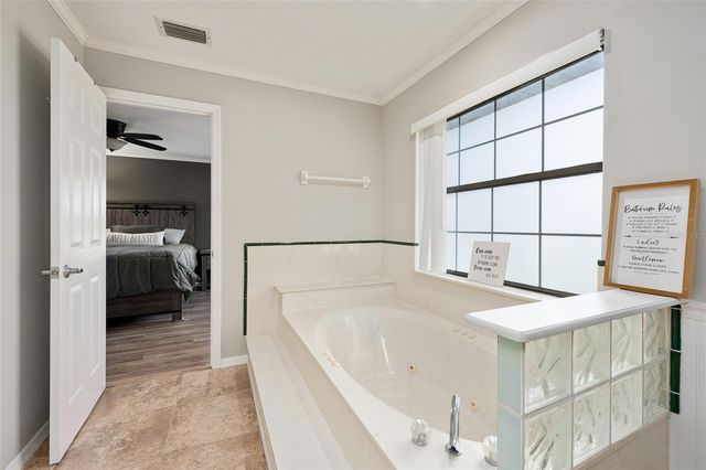 5201 NW 78TH COURT, Ocala, FL 34482