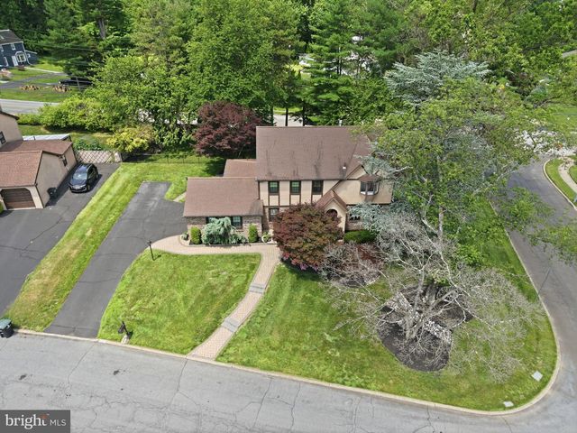 3694 MARC LN, Huntingdon Valley, PA 19006