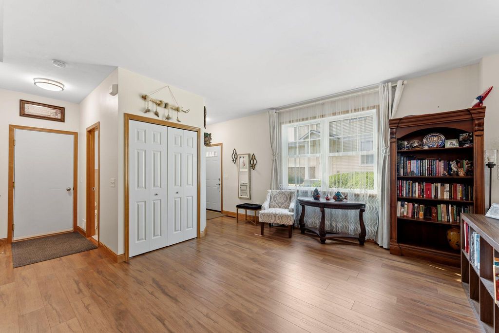 14338 Brookmere Boulevard NW, Prior Lake, MN 55372 — photo 5