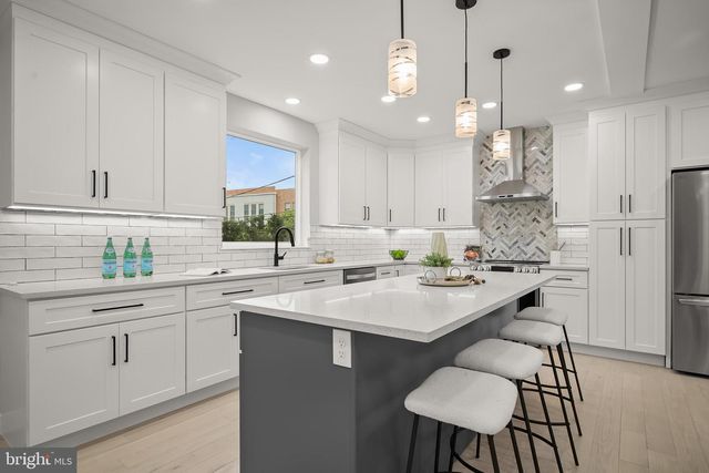 601 RAY DR, Silver Spring, MD 20910
