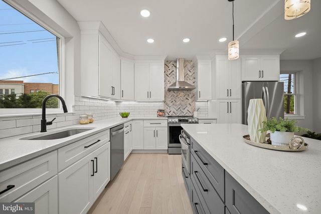 601 RAY DR, Silver Spring, MD 20910