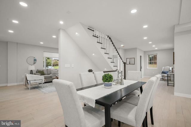 601 RAY DR, Silver Spring, MD 20910
