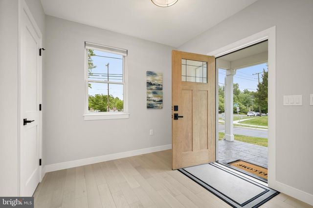 601 RAY DR, Silver Spring, MD 20910