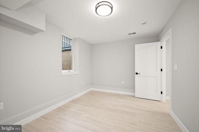 601 RAY DR, Silver Spring, MD 20910