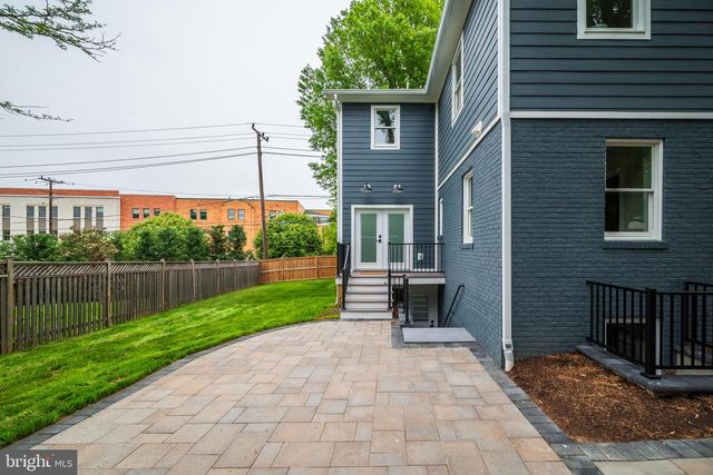 601 RAY DR, Silver Spring, MD 20910
