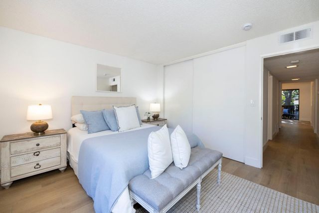 561 Thain Way, Palo Alto, CA 94306