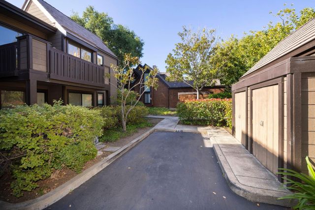 561 Thain Way, Palo Alto, CA 94306