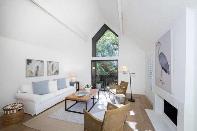 561 Thain Way, Palo Alto, CA 94306