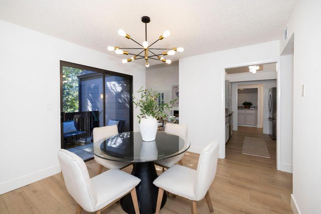 561 Thain Way, Palo Alto, CA 94306