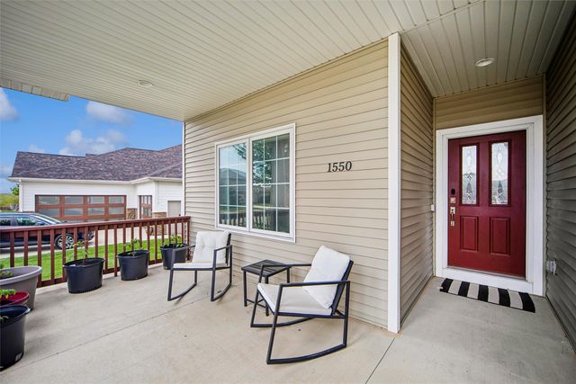 1550 Hannah Lane, Waukee, IA 50263