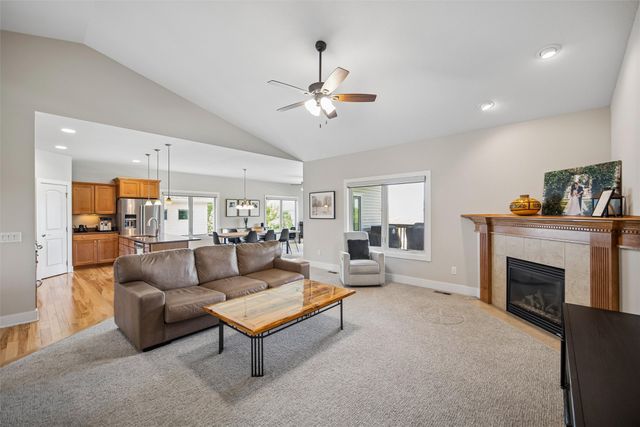 1550 Hannah Lane, Waukee, IA 50263